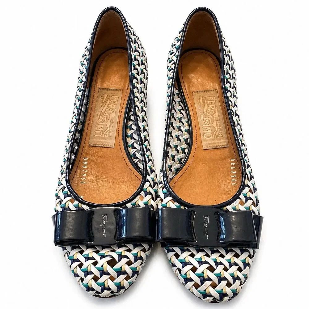 Salvatore Ferragamo Vara Bow Woven Leather Pumps Shoes Multicolor Size 8 B Italy